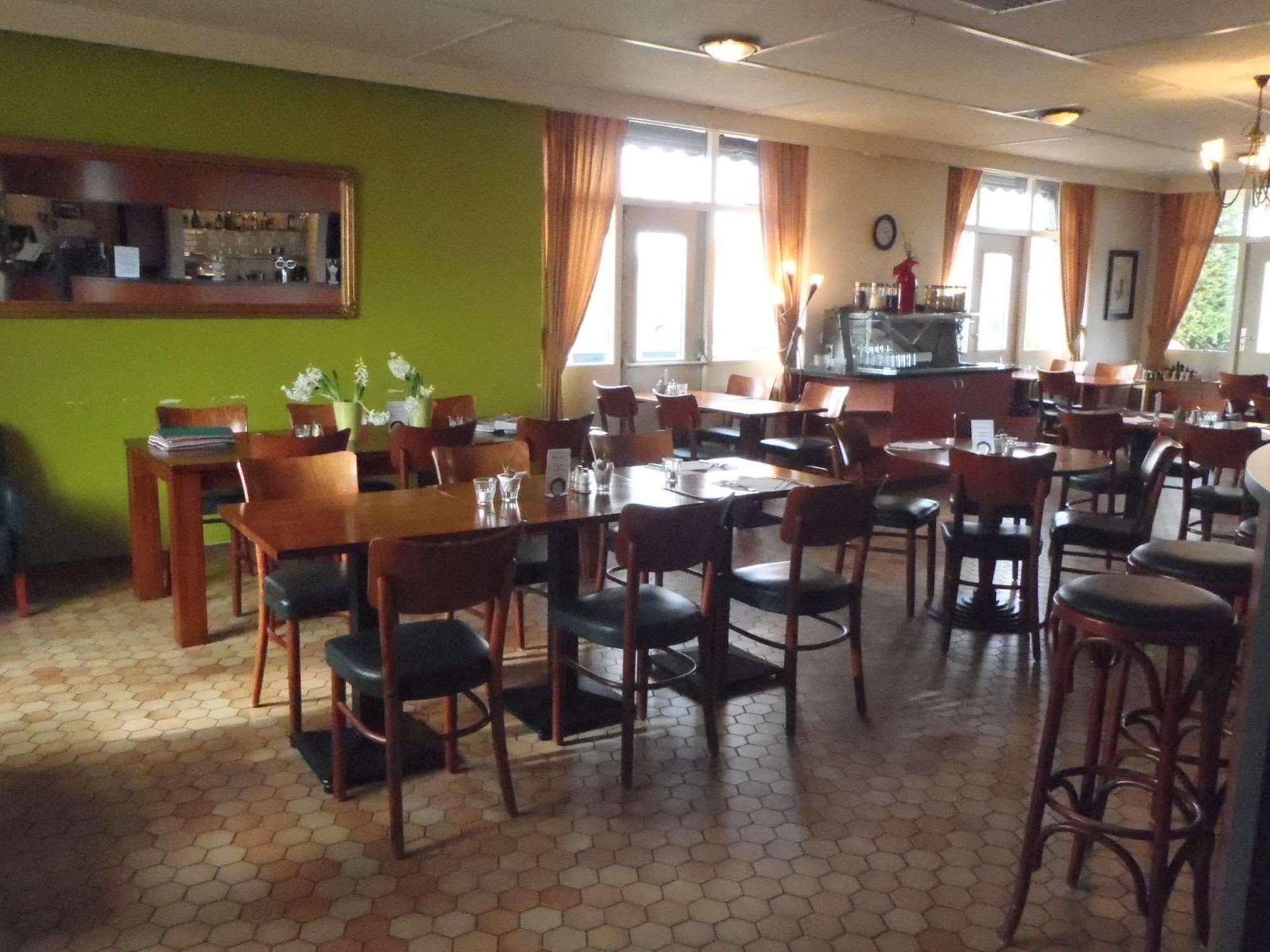 Campanile Hotel&Restaurant Leeuwarden Extérieur photo